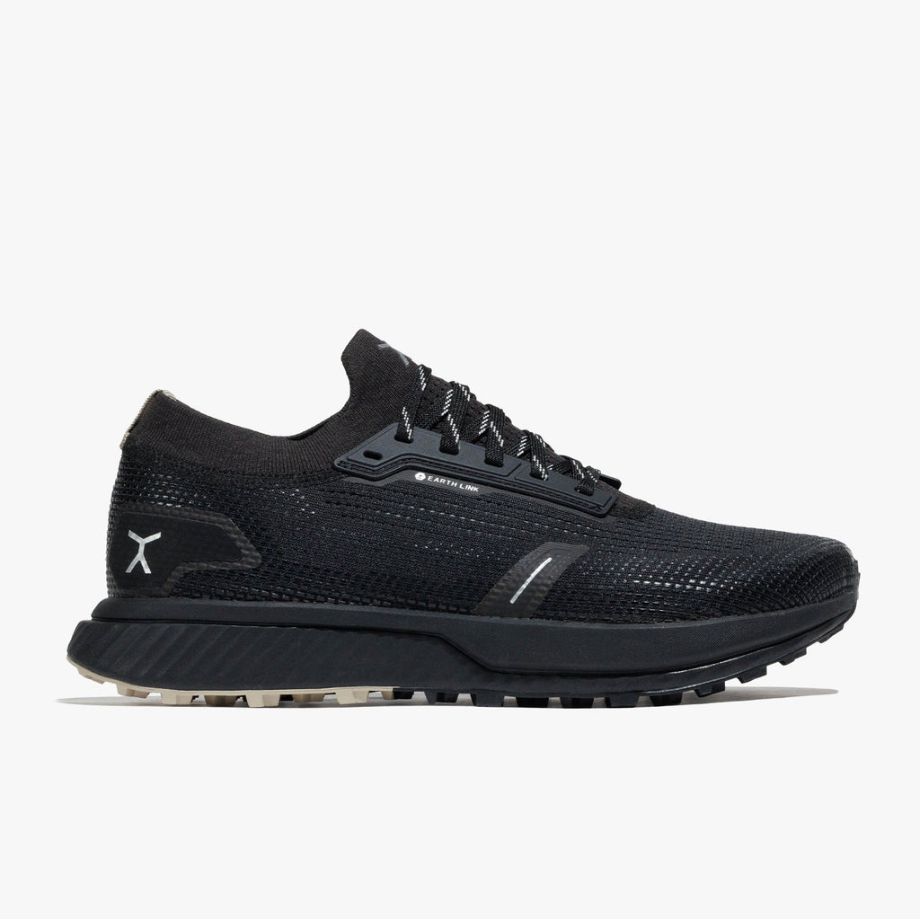 Adapt Trail Runner - Black