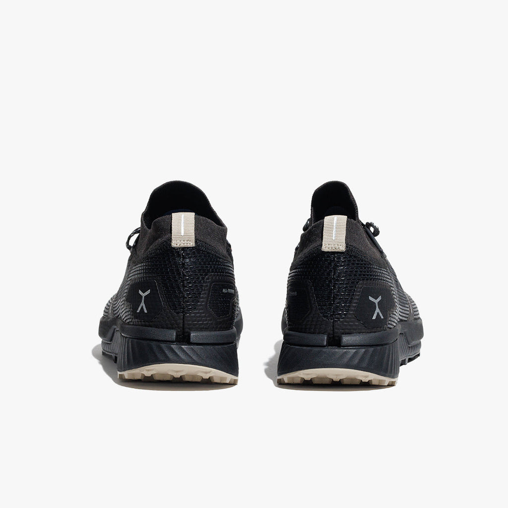 Adapt Trail Runner - Black