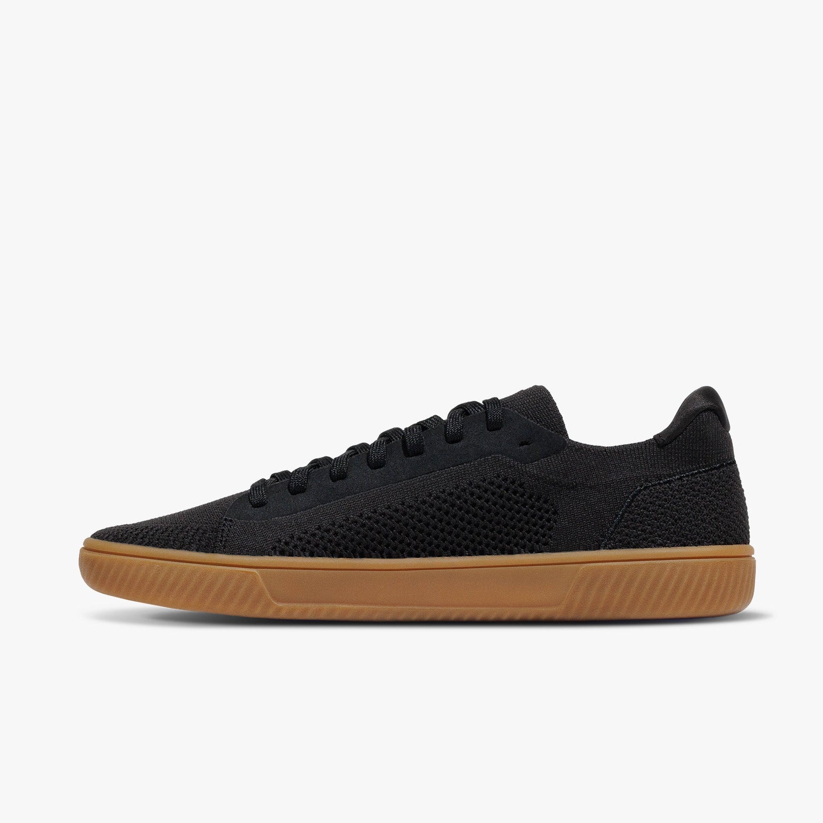 Adapt Knit Trainer - Black/Gum — Flexible