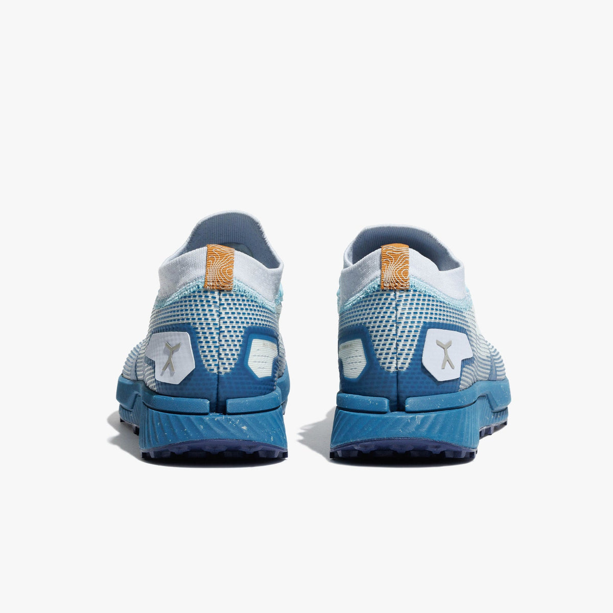 Adapt Trail Runner - Glacier — Trail-Ready